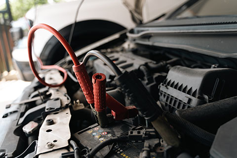 Emergency jumpstart service in North Dublin — mobile technician attending